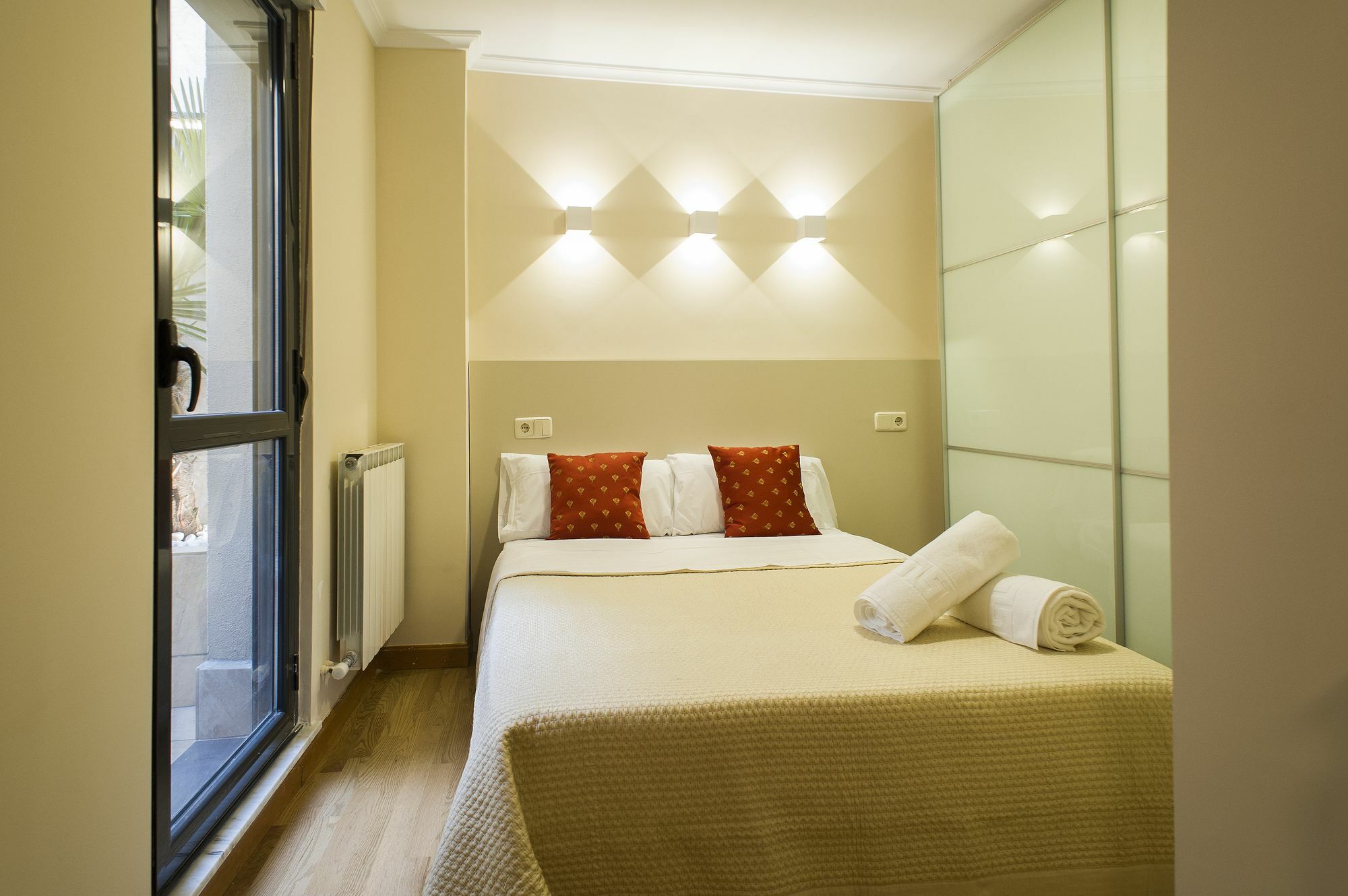 Rent Apartments Salamanca Cervantes 47 Екстер'єр фото