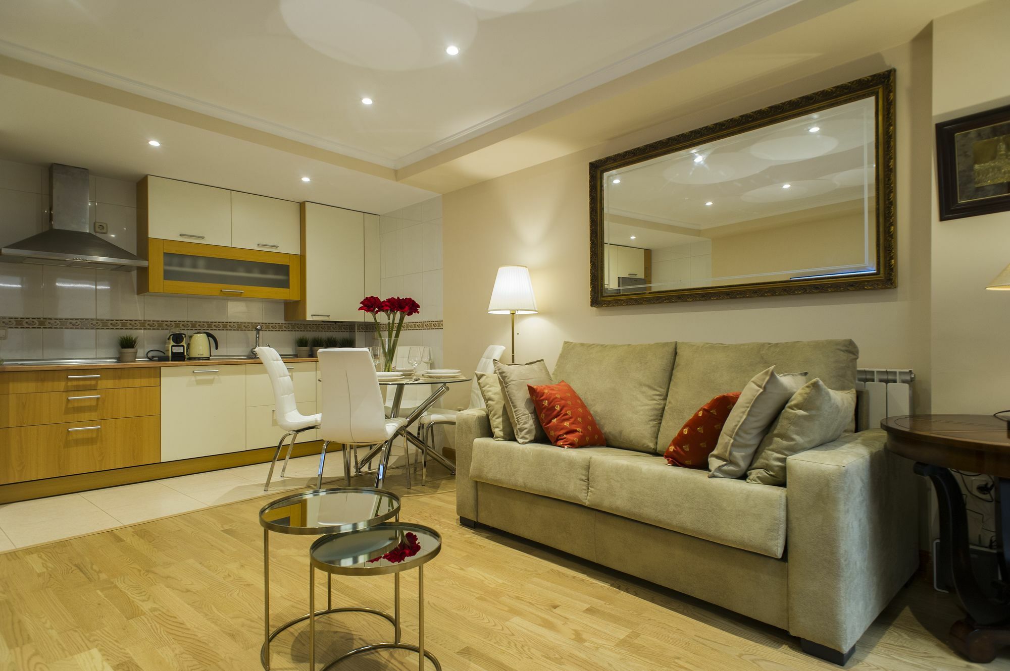 Rent Apartments Salamanca Cervantes 47 Екстер'єр фото